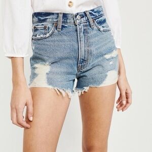 Abercrombie & Fitch Annie High Rise Short Size 30 in Medium Wash Destroy